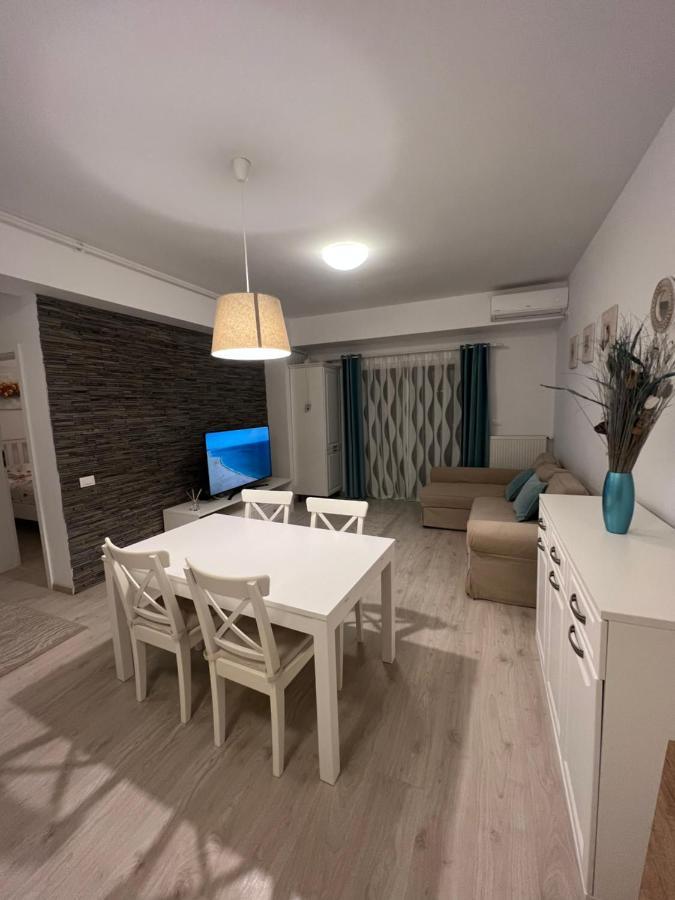 Eqinox Apartments Năvodari Kültér fotó